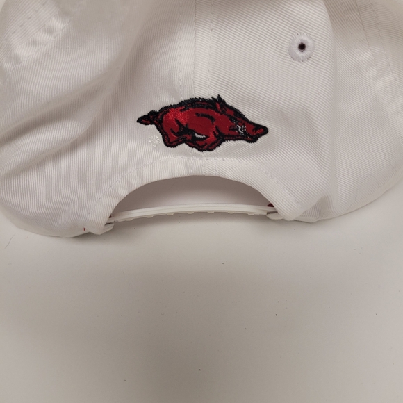 Arkansas Razorbacks White Hat - Picture 3 of 3